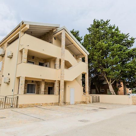 Apartments Lorena Privlaka  Exterior foto